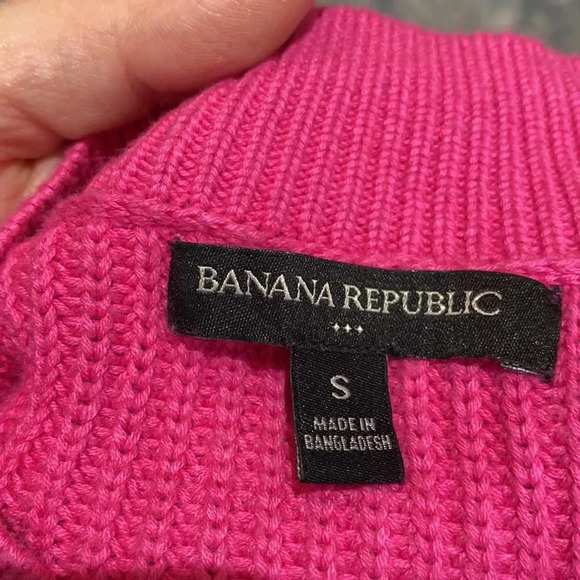 Banana Republic knit cable sweater​ - Picture 9 of 9